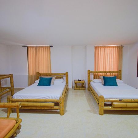 Hotel Toledo Plaza Armenia  Εξωτερικό φωτογραφία